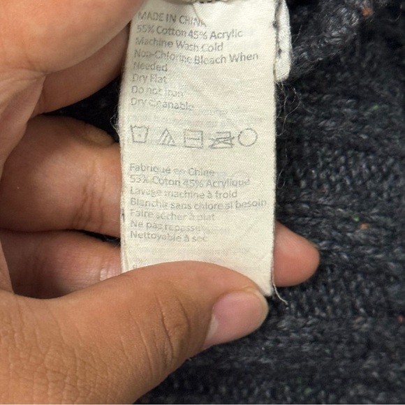 prAna Onyx Men’s Charcoal Gray Knit Cowl-Neck Sweater Medium - Picture 4 of 5